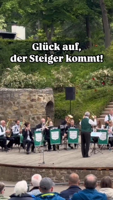 ~ Steigermarsch ~
Unsere Zugabe beim gestrigen Matinee im Rosengärtchen Wetzlar 🌹🎶
Danke für euren Besuch!